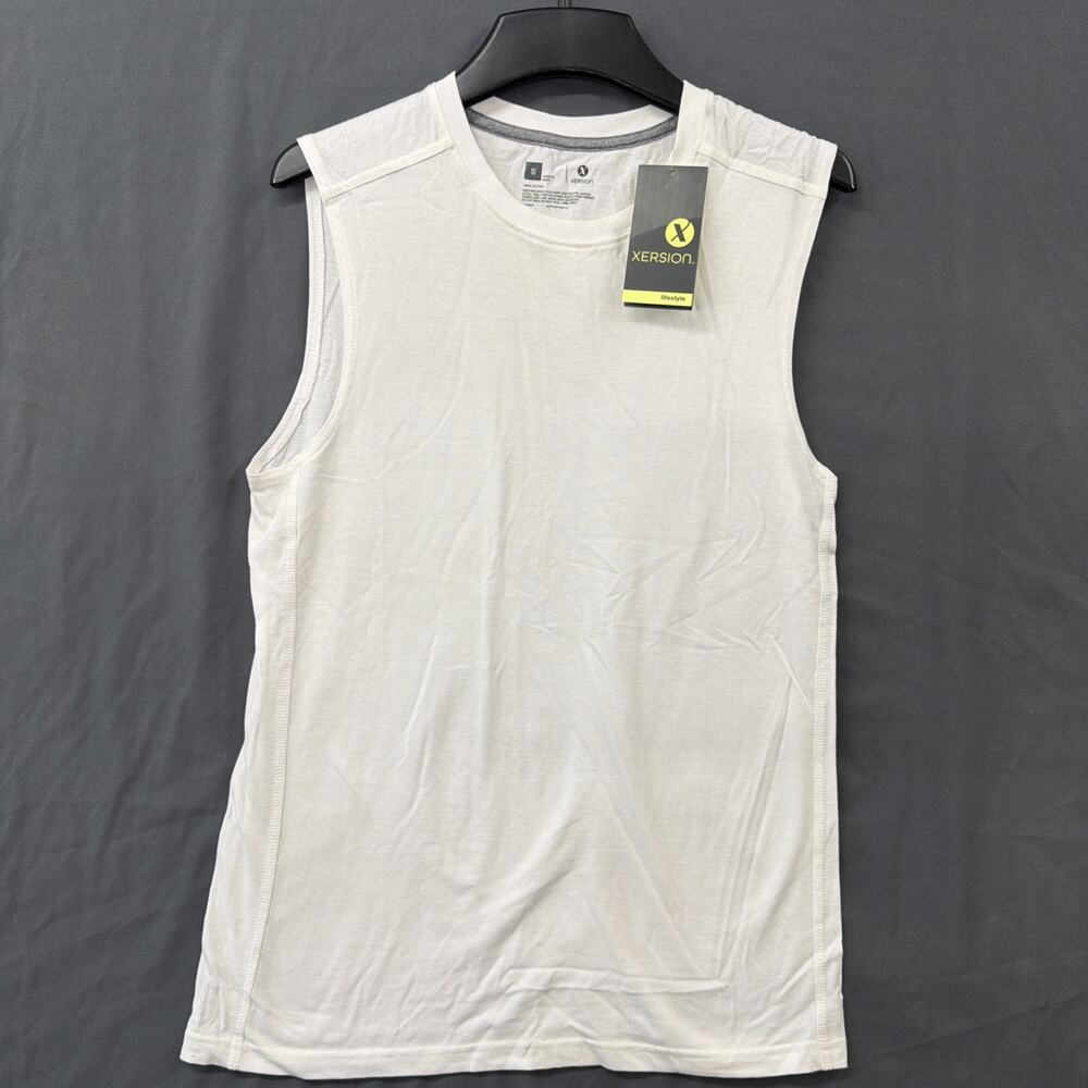 Men’s Xersion White Sleeveless Shirt NEW